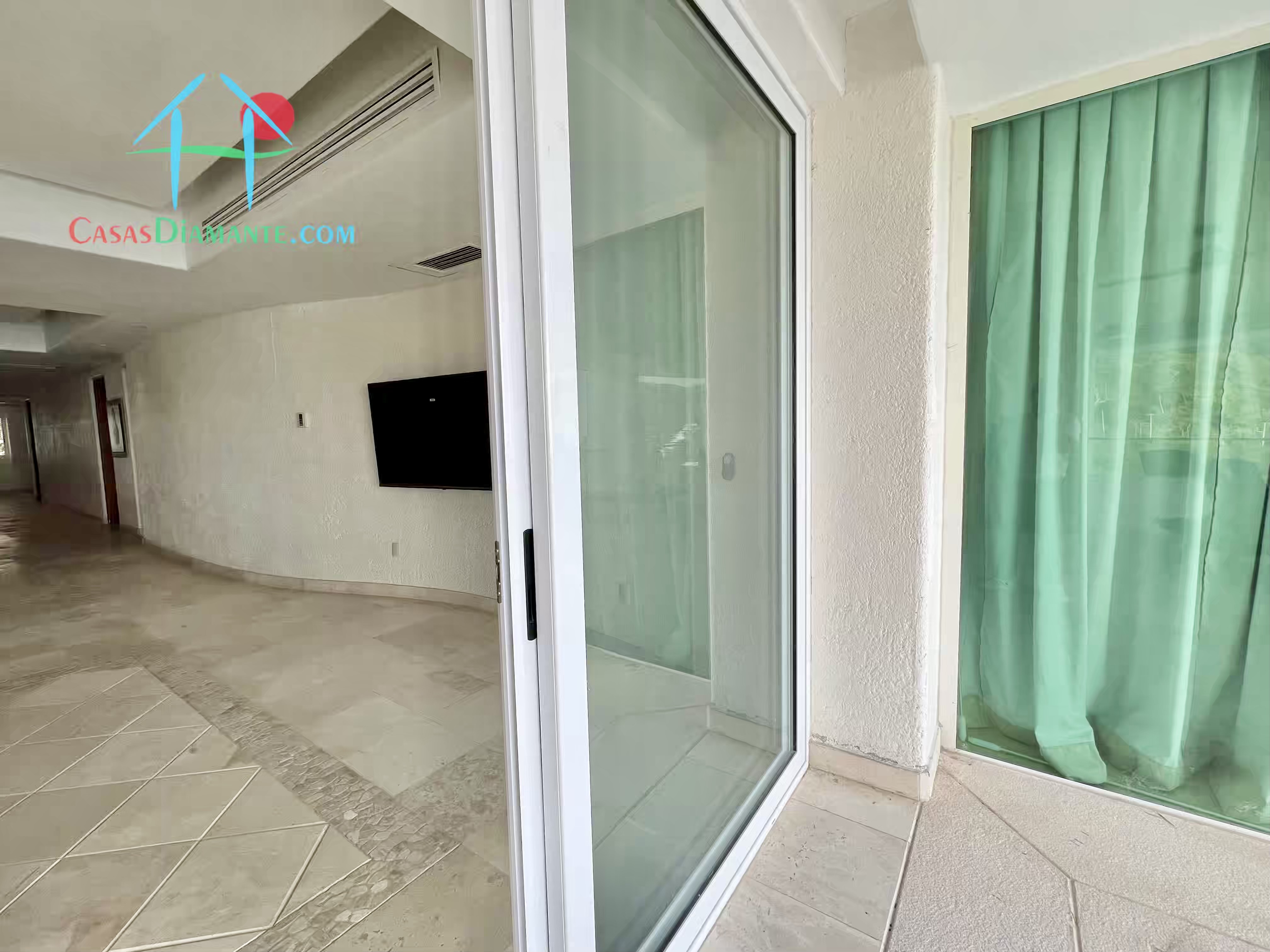 Da Vinci Residencial 101 - Ventanas y canceles antihuracán 9